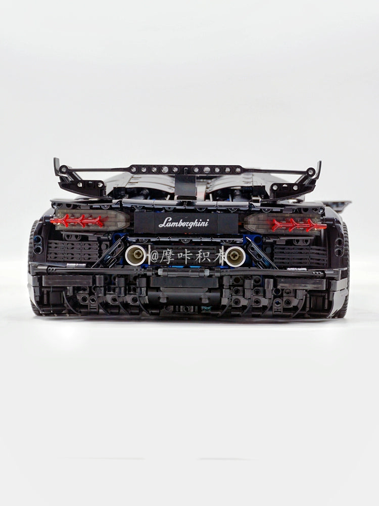 Lamborghini SVJ 1:8