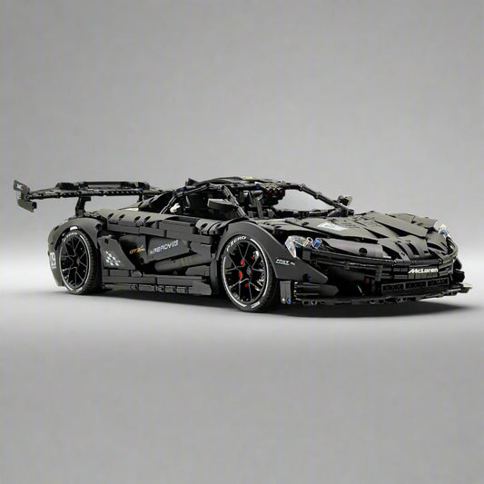 McLaren P1 1:8