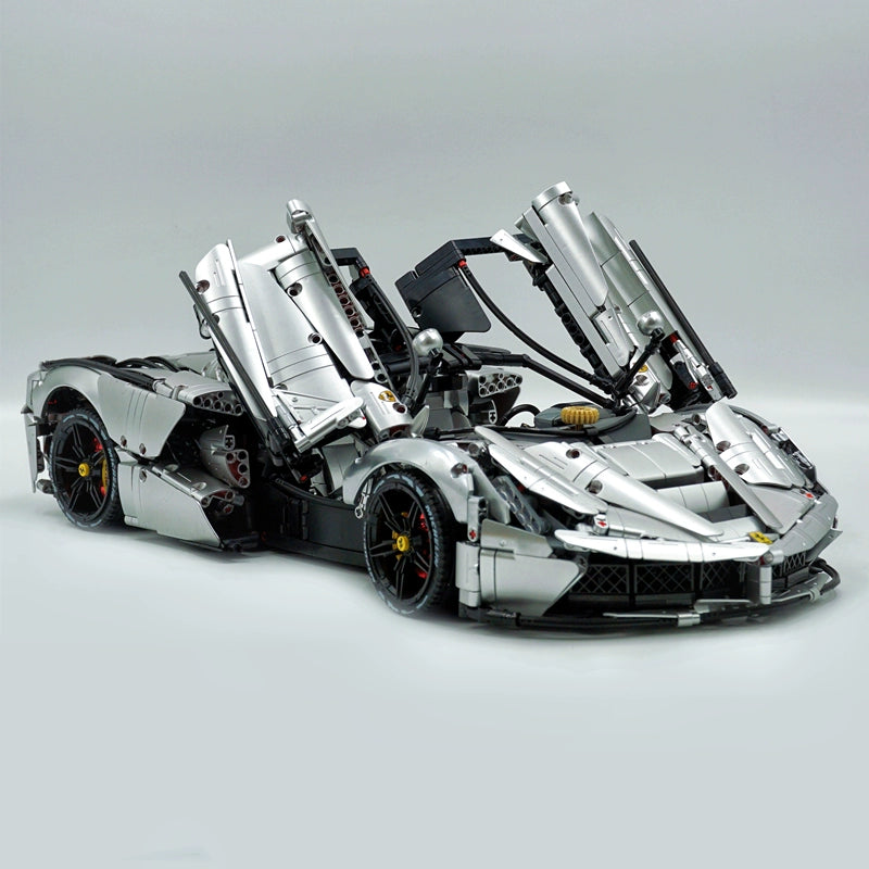 Ferrari LaFerrari 1:8