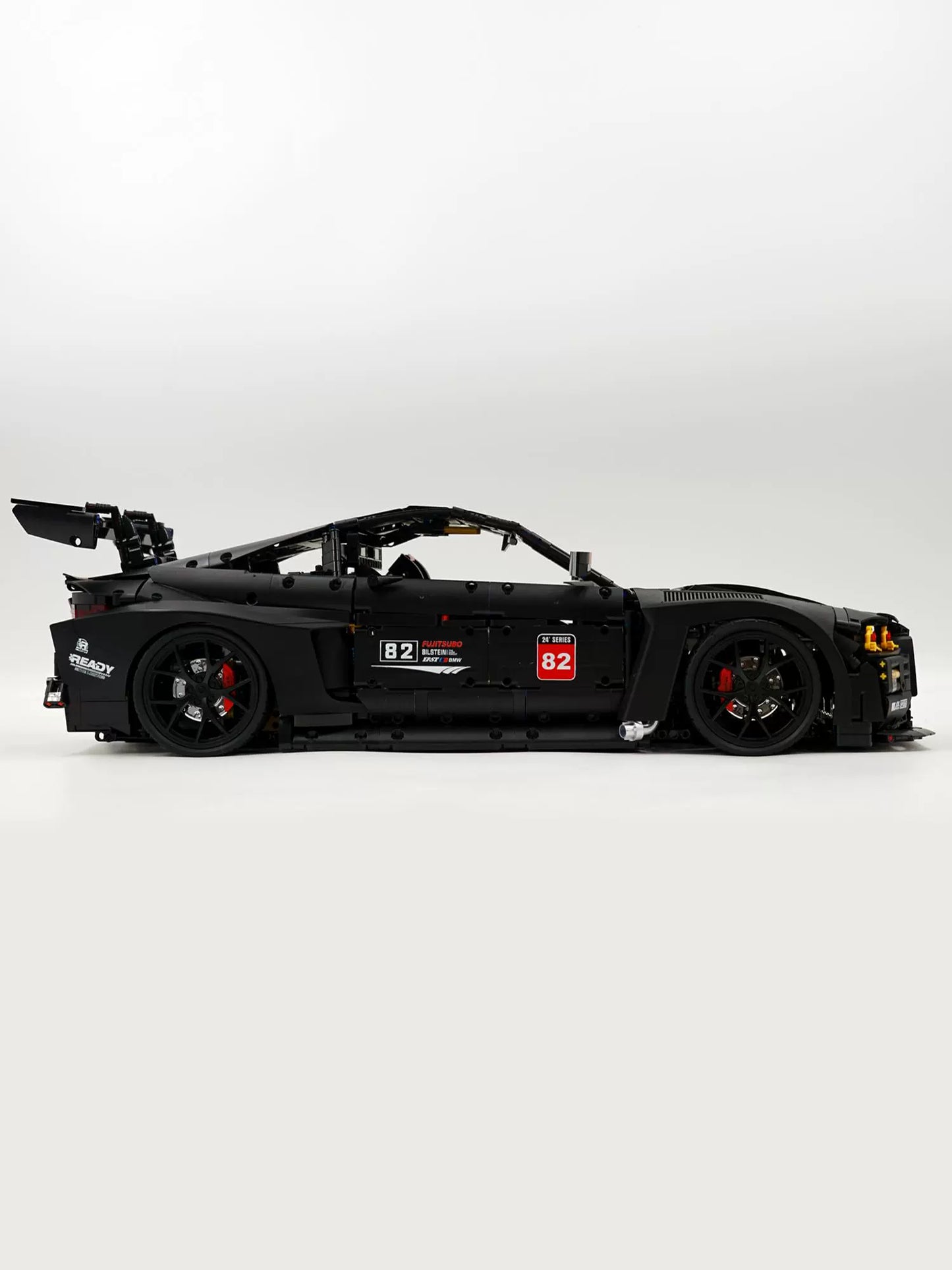 BMW M4 GT3 1:8