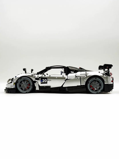 Pagani Huayra 1:8