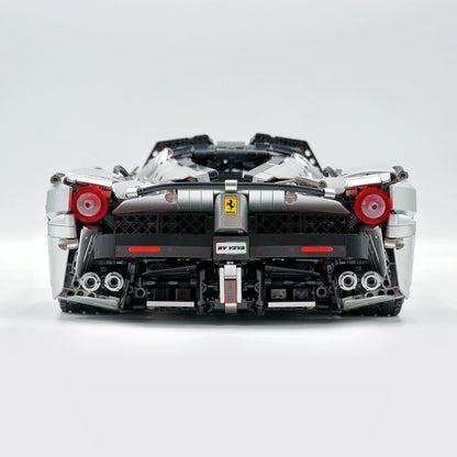 Ferrari LaFerrari 1:8