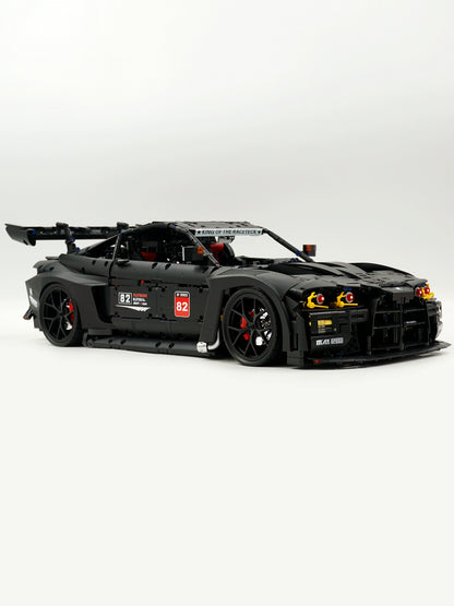 BMW M4 GT3 1:8