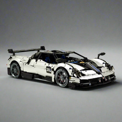 Pagani Huayra 1:8