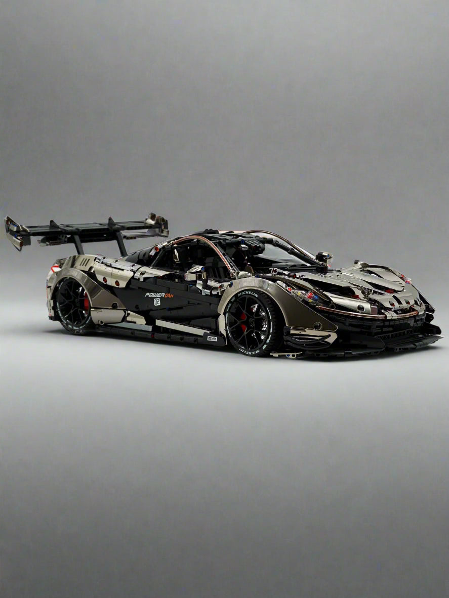 McLaren P1 1:8