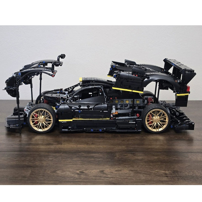 Pagani Zonda R 1:8